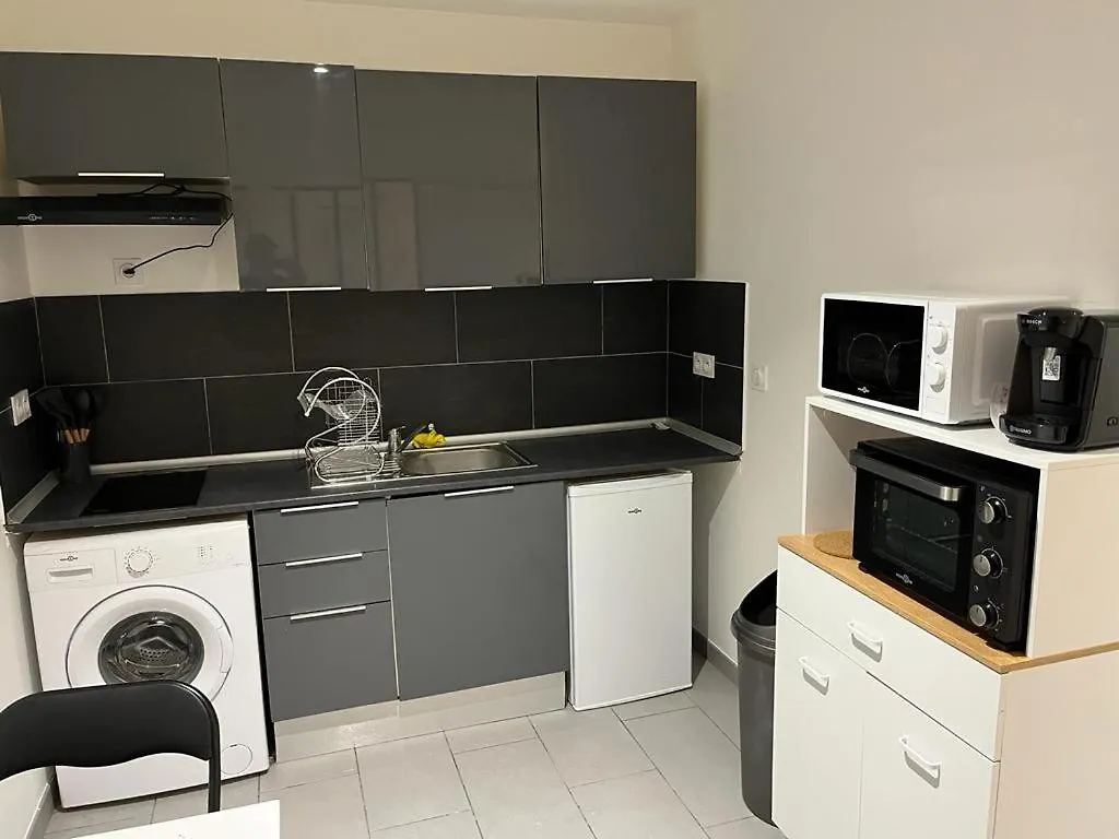 Apartament Jolie Perle Saint-Priest
