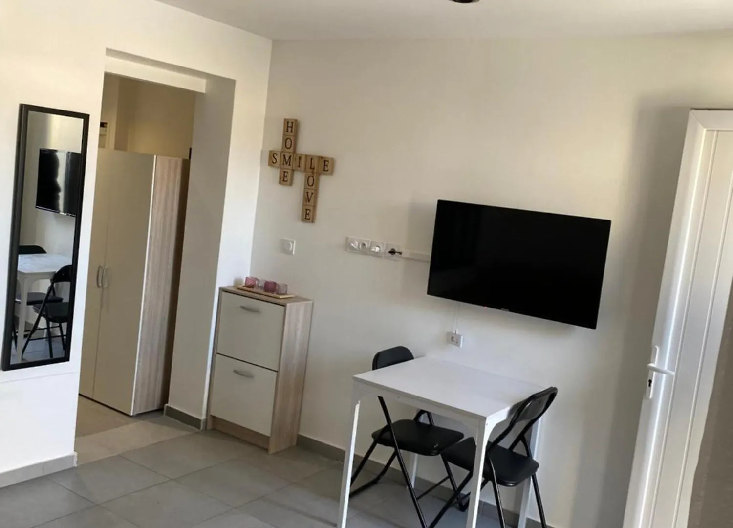 Apartament Jolie Perle Saint-Priest  0*, Saint-Priest (Rhone)