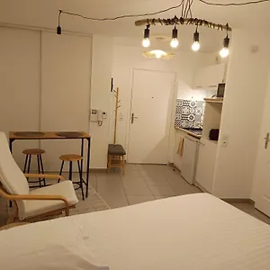 Villa'vi Lyon Est D'hotes Bed and breakfast